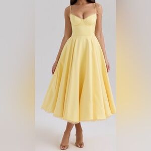 emmelina sleeveless stretch poplin midi dress House OF CB Emmelina Corset Cotton-Blend Midi Dress